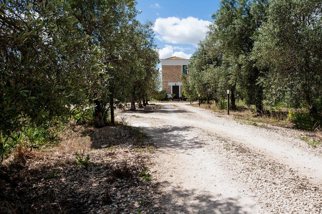Agriturismo La Concordia Valderice Bagian luar foto