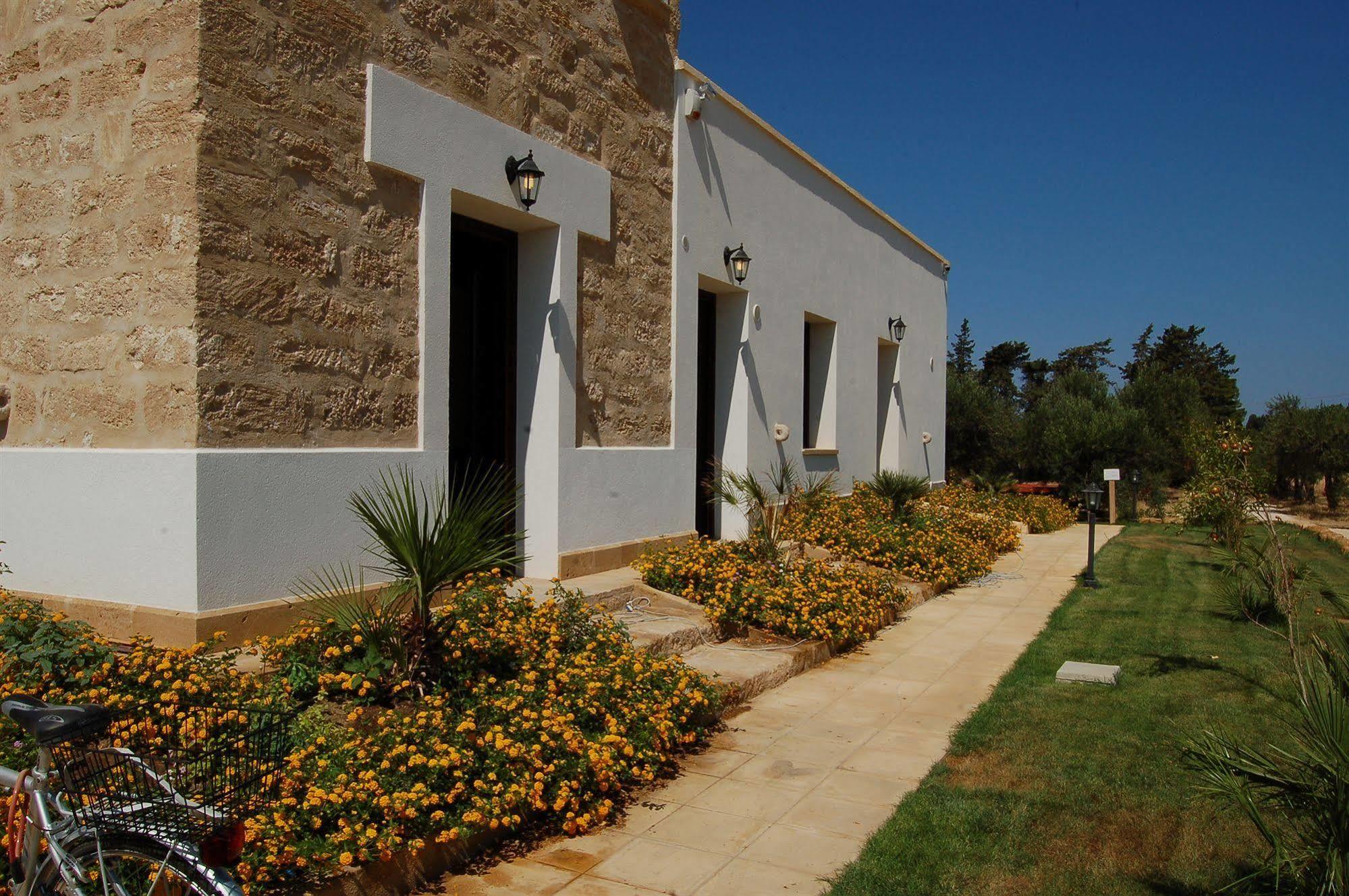 Agriturismo La Concordia Valderice Bagian luar foto