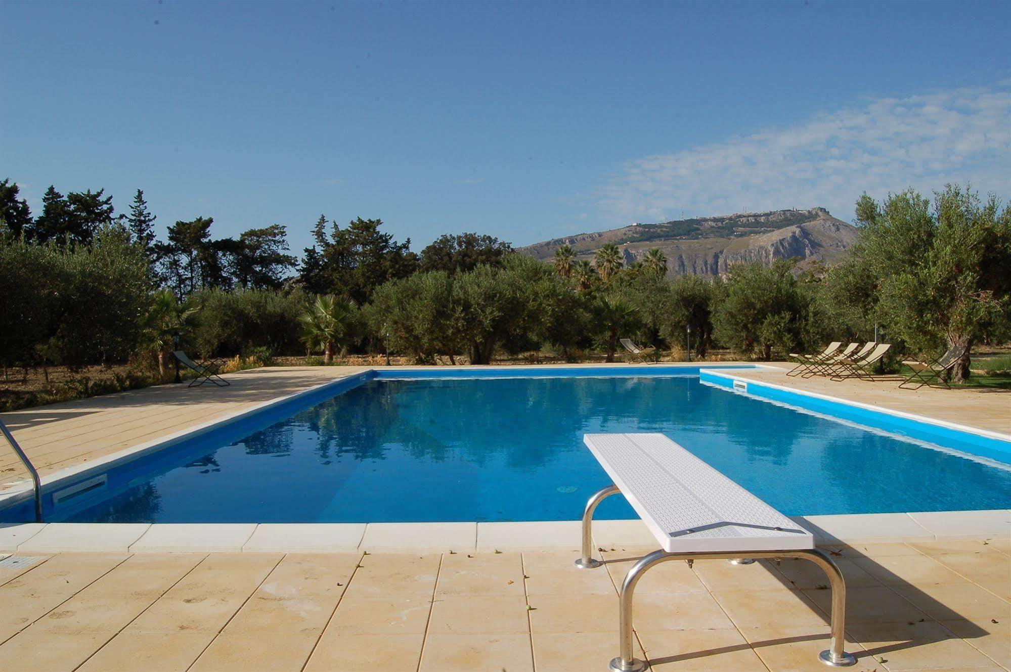 Agriturismo La Concordia Valderice Bagian luar foto